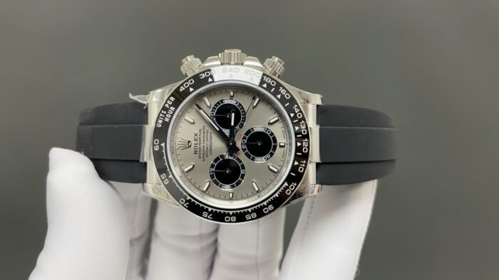 FH Daytona Chronograph – 40mm Gold-Tone Case, Rubber Strap, 904L Steel, Premium Replica - Image 2