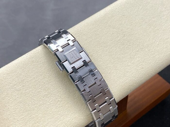 APS Royal Oak 15500 Ultimate Edition | 41MM Luxury Men's Steel Watch | Integrated Cal.4302 Movement | Premium Craftsmanship - Image 8