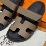Chypre Women’s Sandals | Etoupe | Epsom Leather - Image 7