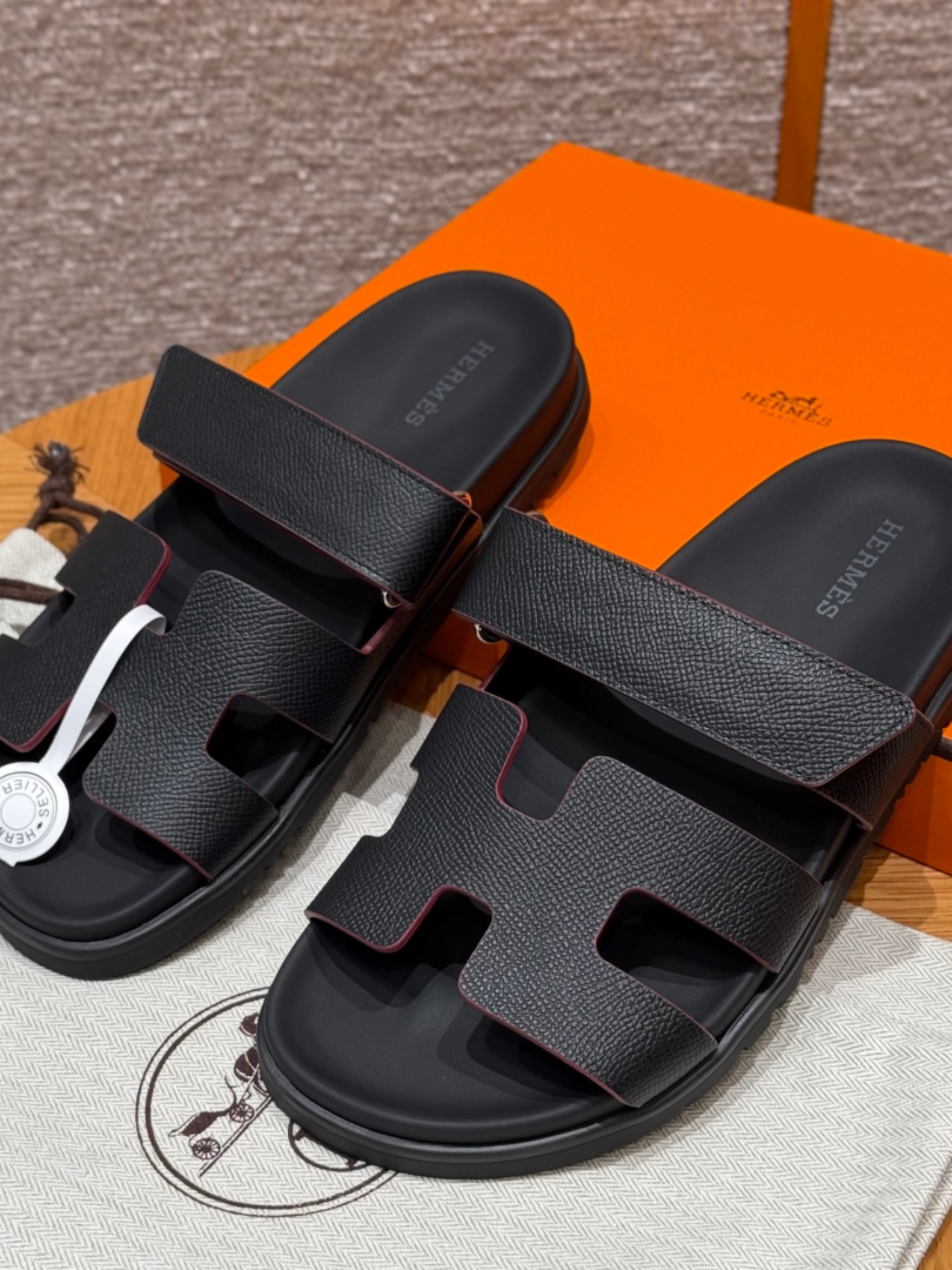 cmp_i1749360266339_2142_0_0(1) Chypre Women’s Sandals | Black | Epsom Leather - Image 1