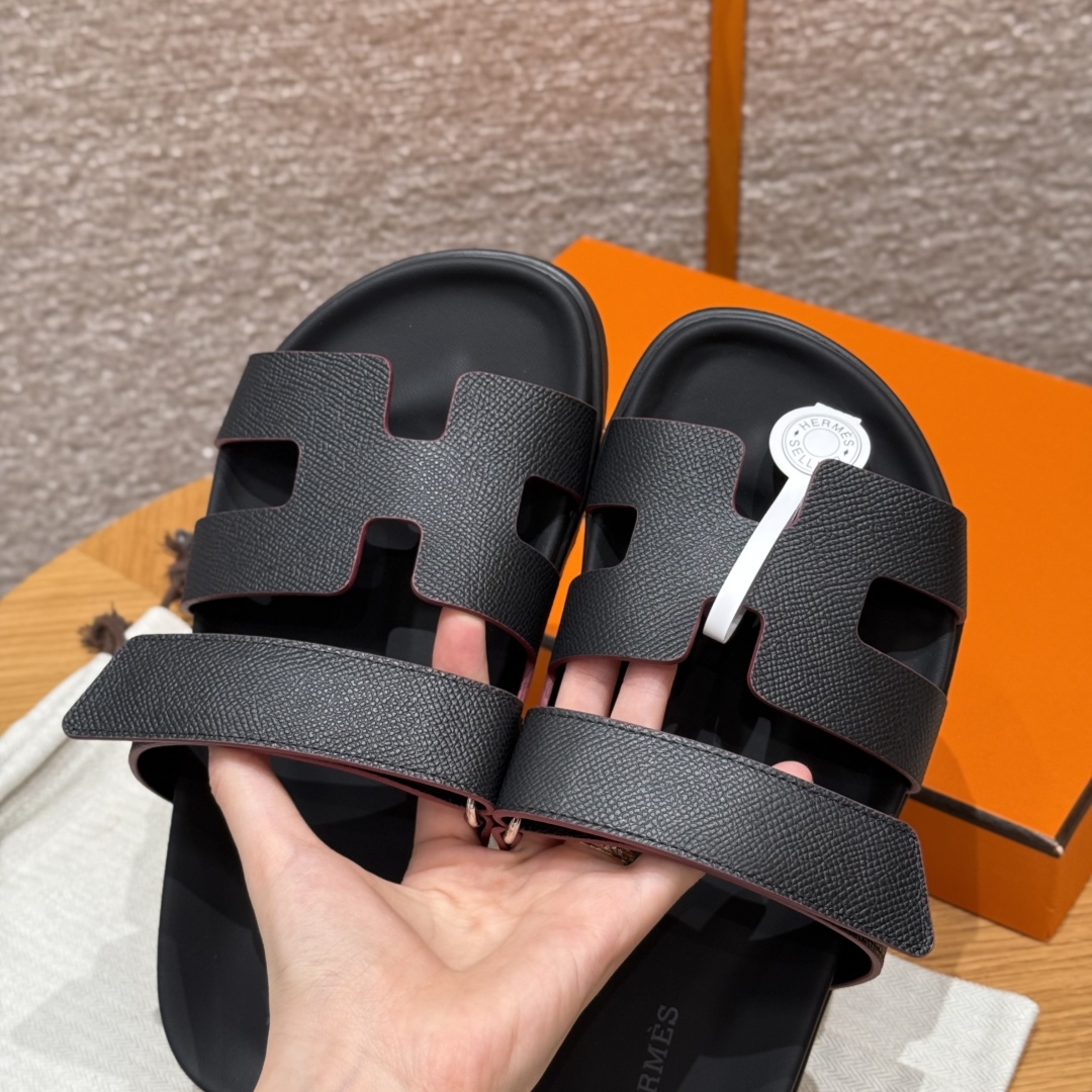 cmp_i1749360352064_3518_0_5 Chypre Women’s Sandals | Black | Epsom Leather - Image 9