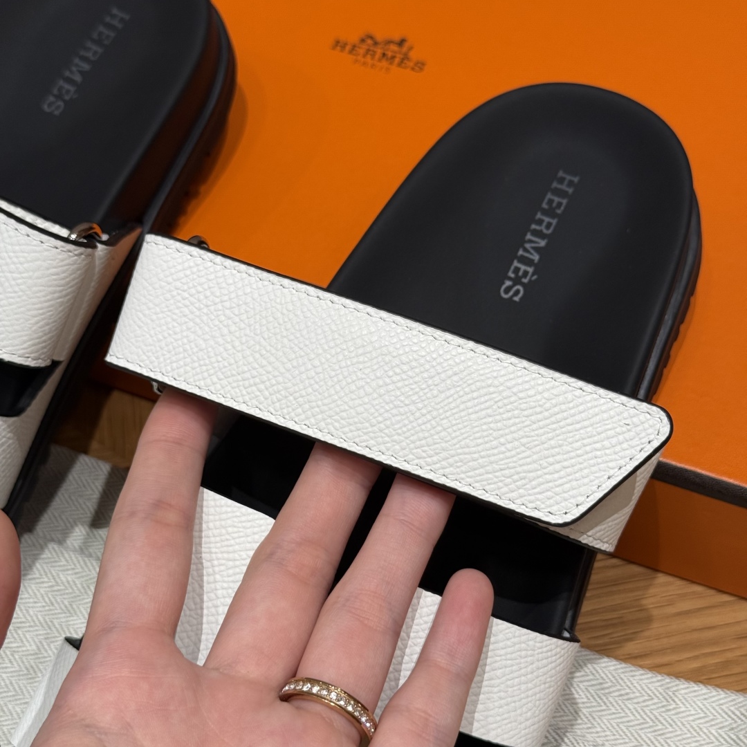 cmp_i1749360506259_183_0_3 Chypre Women’s Sandals | Blanc White | Epsom Leather - Image 7