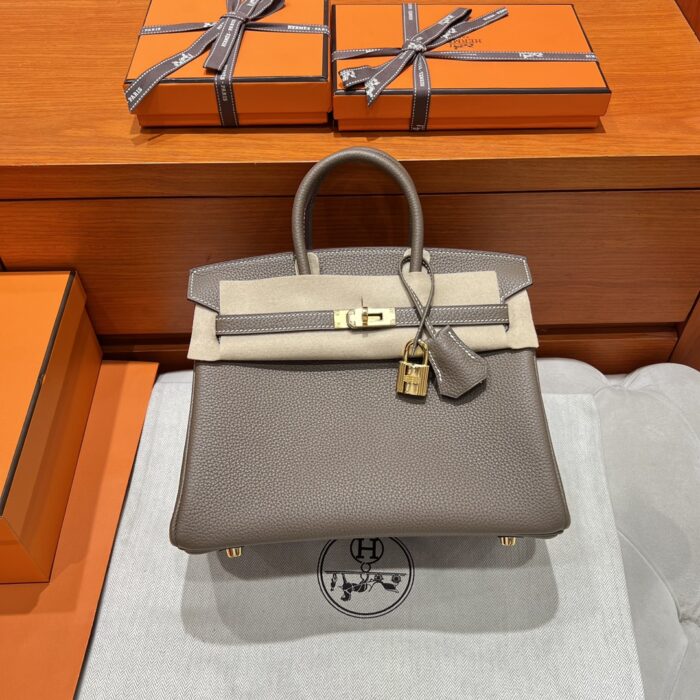 Birkin 25 | CK18 Etoupe Togo Leather | Gold Hardware | 25×20×13cm - Image 5
