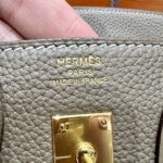 Birkin 25 | CK18 Etoupe Togo Leather | Gold Hardware | 25×20×13cm - Image 13