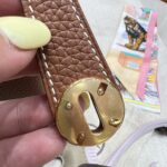 Lindy 26 | 37 Gold Clemence Leather | Gold Hardware | 26×18×12cm - Image 11
