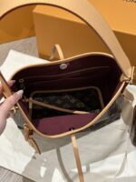 Carryall Small Monogram Handbag | Classic Color | 24×12×29cm - Image 5