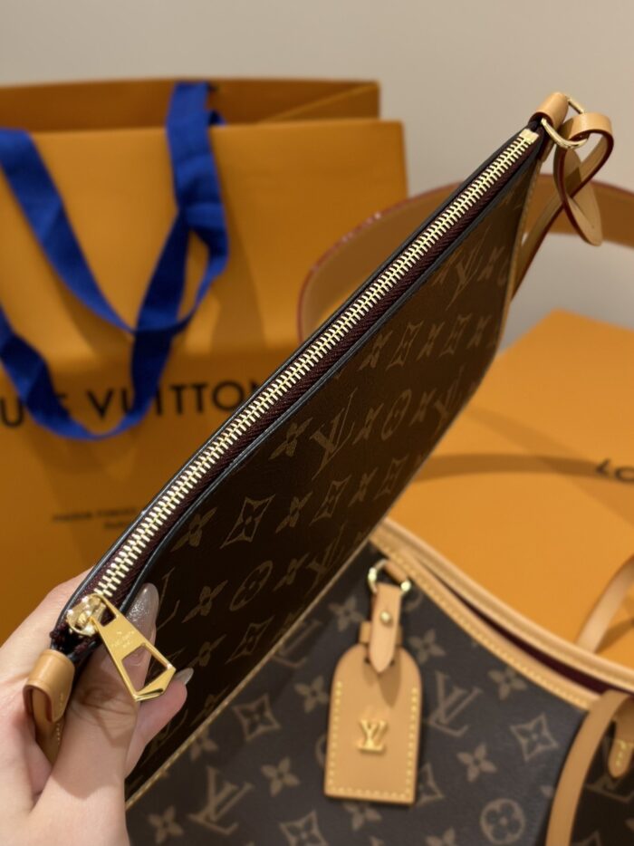 Carryall Medium Monogram Handbag | Classic Color | 30×15×39cm - Image 14
