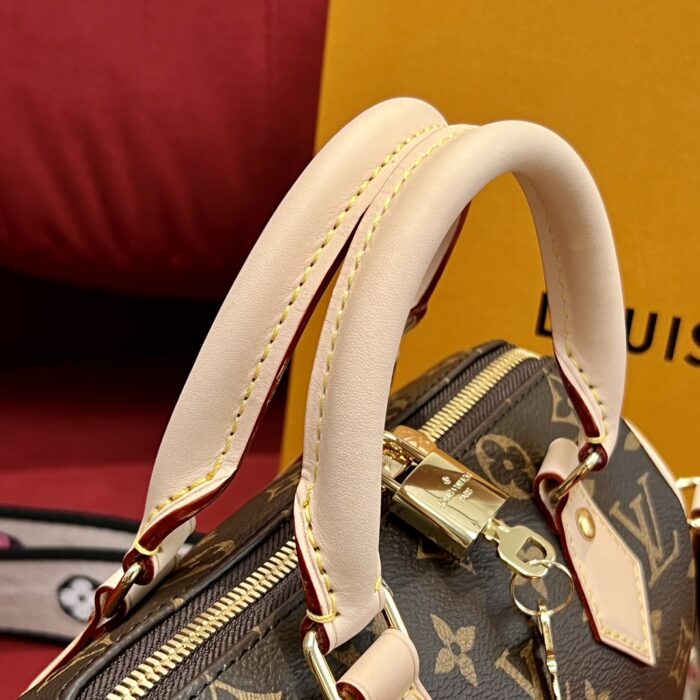Speedy Bandoulière 20 Monogram Handbag | Black | 13.5×12×20.5cm - Image 8