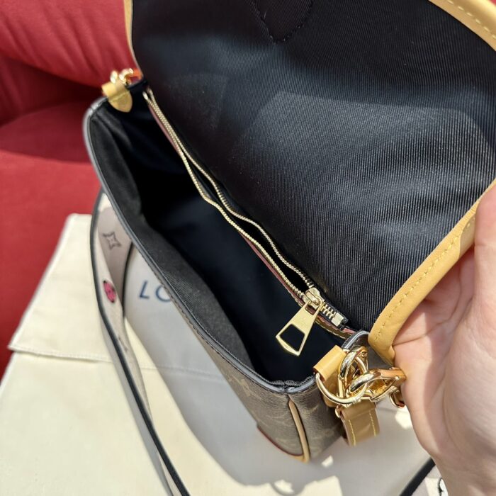 DIANE Handbag | Classic Color | Monogram Canvas - Image 6