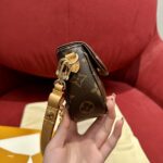 WALLET ON CHAIN IVY Monogram Handbag | Classic Color | 12×4.3×23.5cm - Image 4