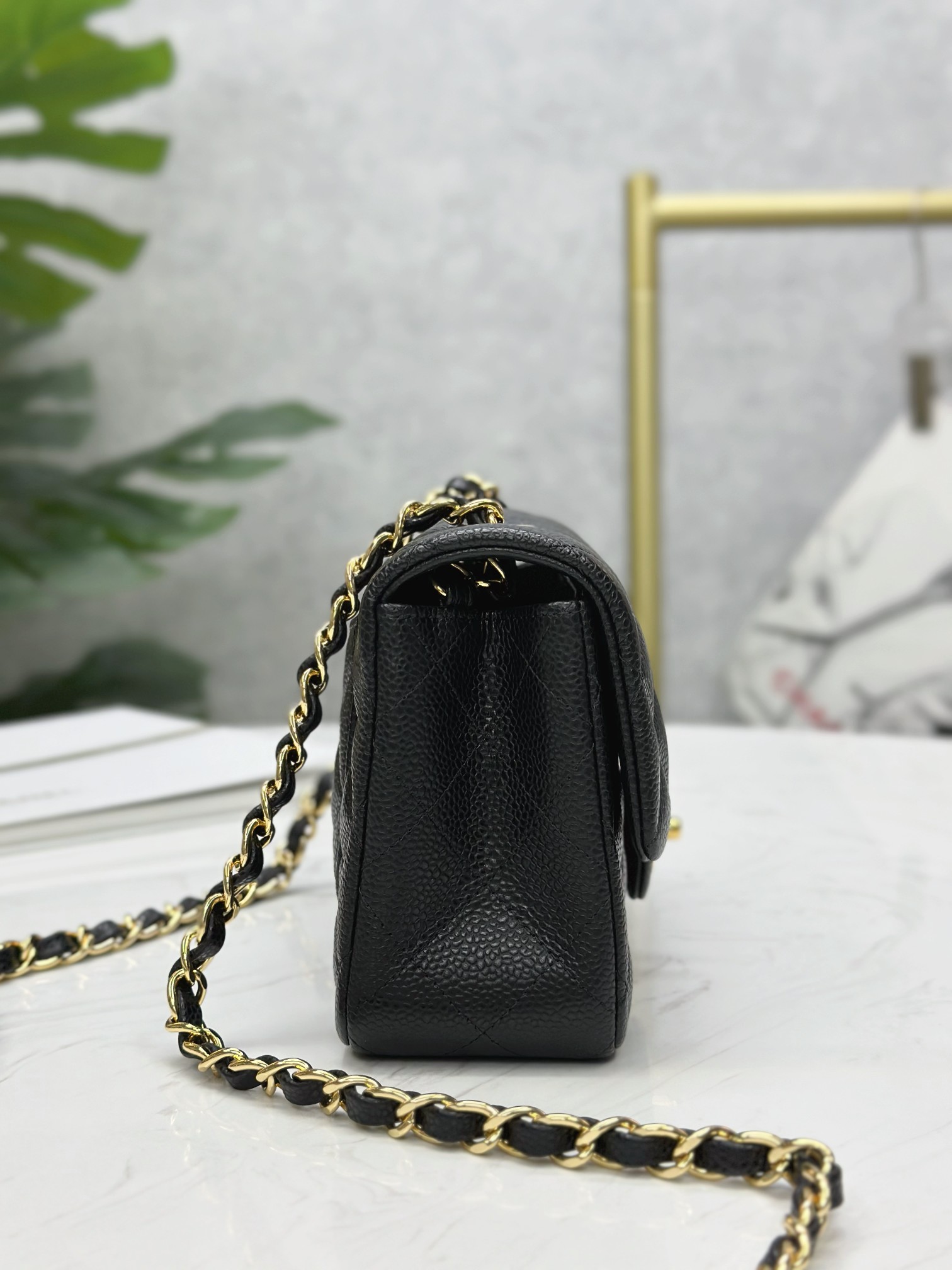 wsxc1752633239482_3 Classic MINI CF Black & Gold | Hass Caviar Calfskin Handbag | 12×20×6cm - Image 4