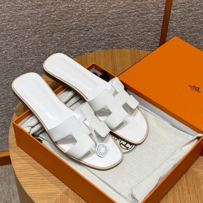 Oran Sandals | 01 Blanc | Epsom Leather Upper | Dermal Outsole | Size 35–41 - Image 10