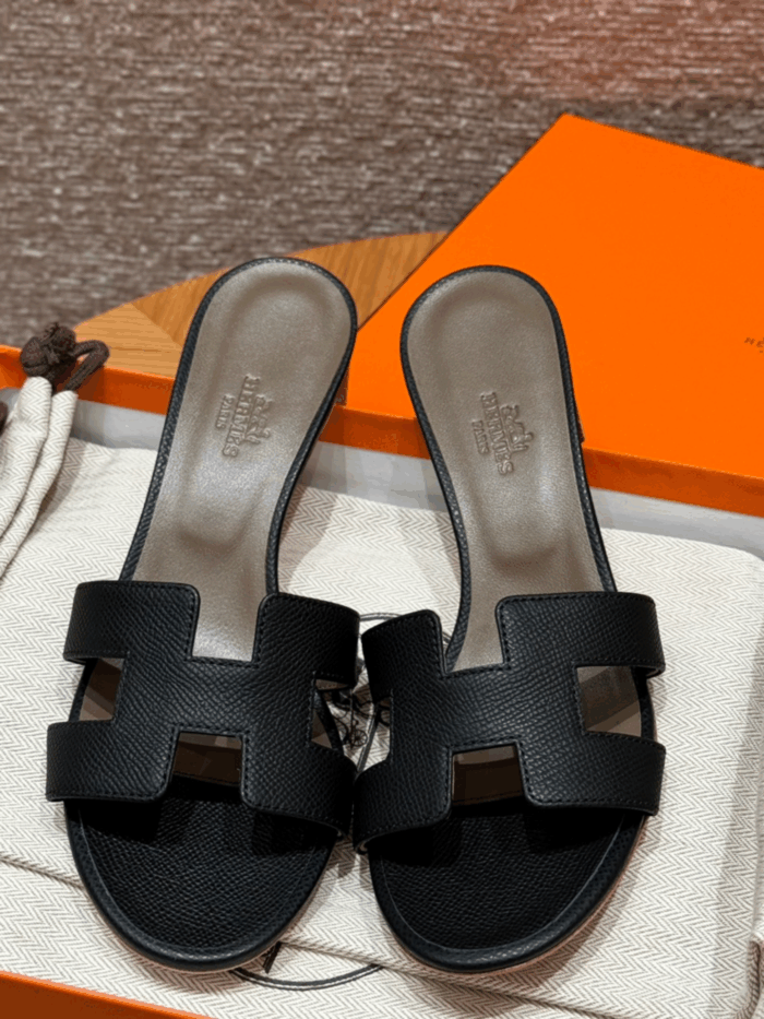 Oasis Sandals for Women | Classic Black | Epsom Leather - Image 1