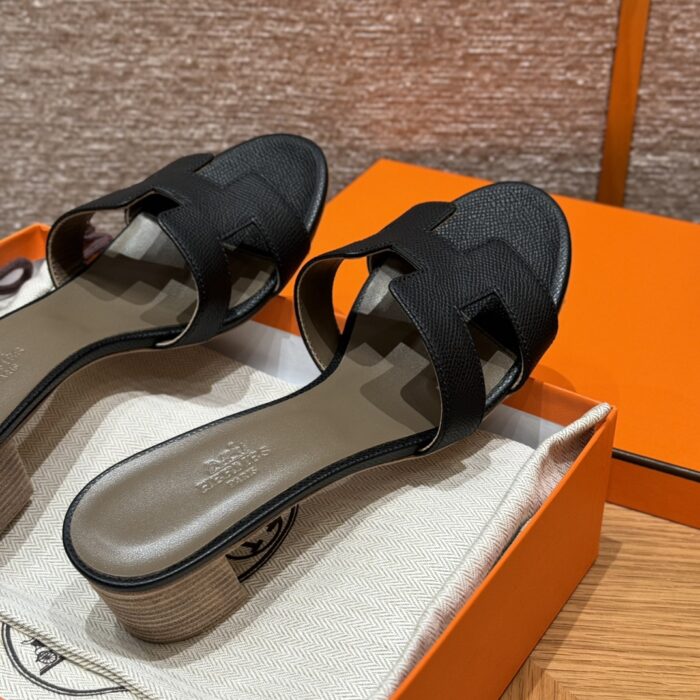 Oasis Sandals for Women | Classic Black | Epsom Leather - Image 4