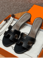 Oasis Women’s Sandals | Noir Black | Swift Leather