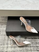 White Le Cœur Mules in Patent Calfskin – Timeless Elegance with a Modern Twist - Image 5