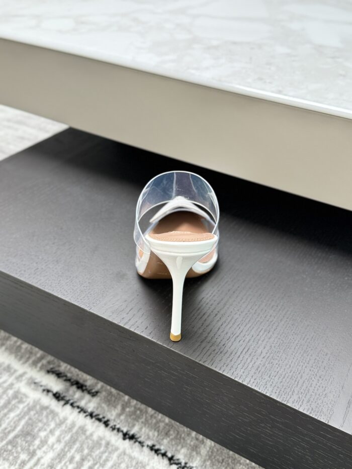 White Le Cœur Mules in Patent Calfskin – Timeless Elegance with a Modern Twist - Image 6