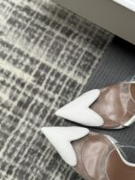 White Le Cœur Mules in Patent Calfskin – Timeless Elegance with a Modern Twist - Image 8
