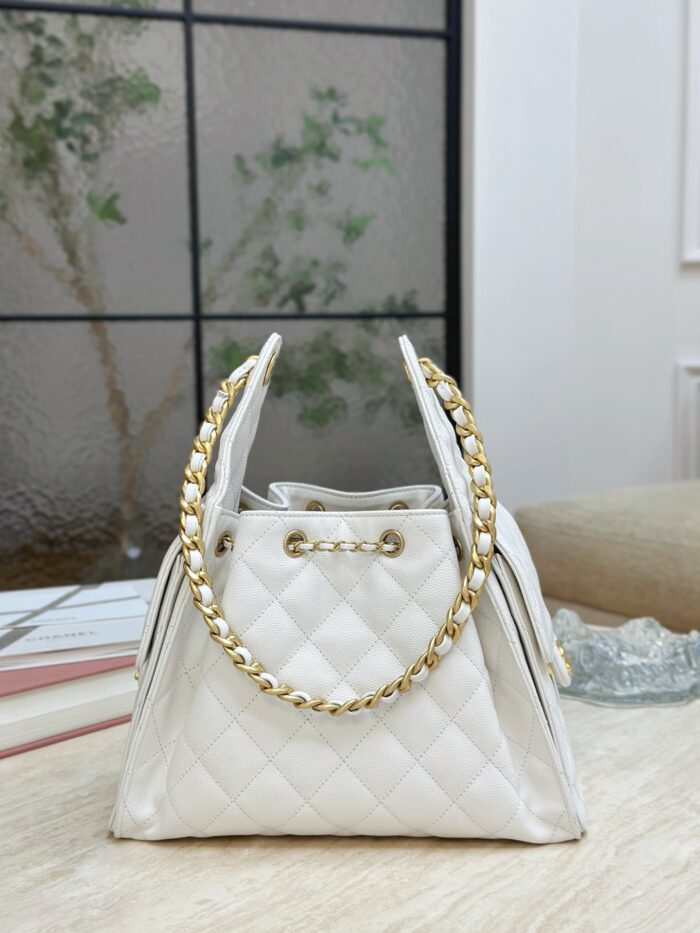 CHANEL 25 Small Bag | White | Granular Embossed Calfskin & Gold-Toned Metal - Image 2