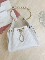 CHANEL 25 Small Bag | White | Granular Embossed Calfskin & Gold-Toned Metal - Image 6