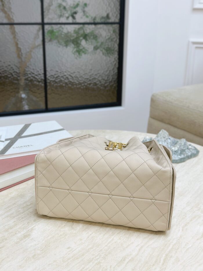 CHANEL 25 Small Bag | Beige | Granular Embossed Calfskin & Gold-Toned Metal - Image 5