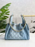 CHANEL 25 Small Bag | Blue | Granular Embossed Calfskin & Gold-Toned Metal - Image 3