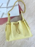 CHANEL 25 Small Bag | Yellowish | Granular Embossed Calfskin & Gold-Toned Metal - Image 7