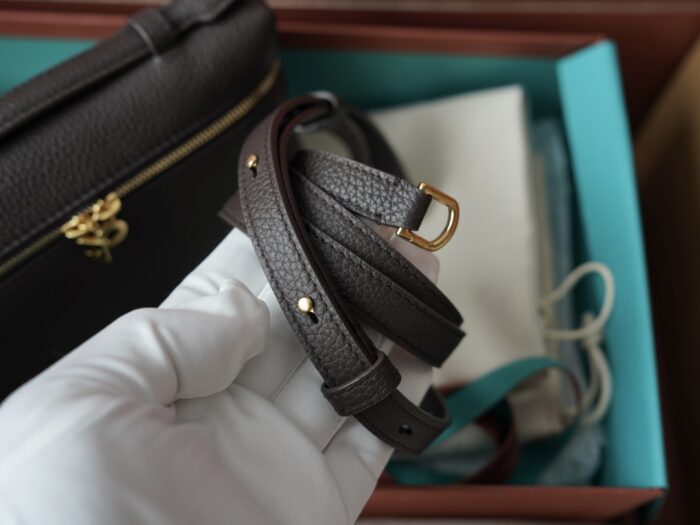 LP Extra Pocket L19 Clutch | Black / Sun Gold | Hammered Calfskin - Image 8
