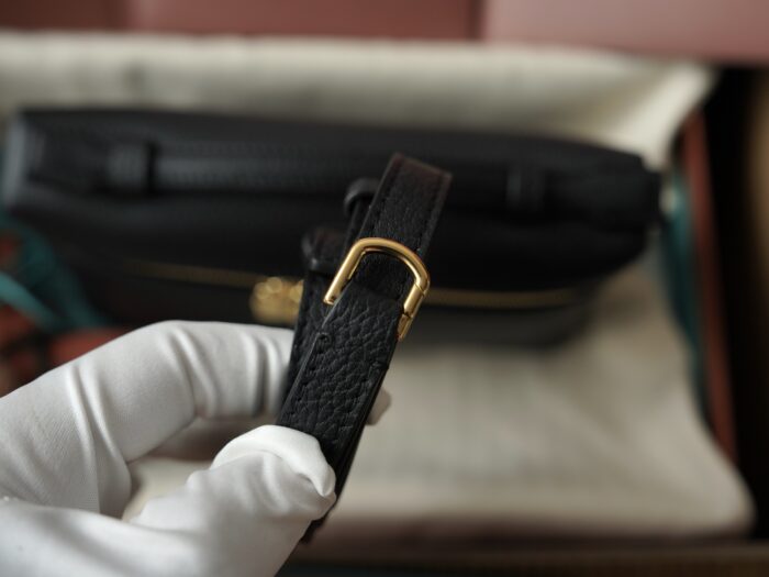 LP Extra Pocket L19 Clutch | Black / Sun Gold | Hammered Calfskin - Image 14