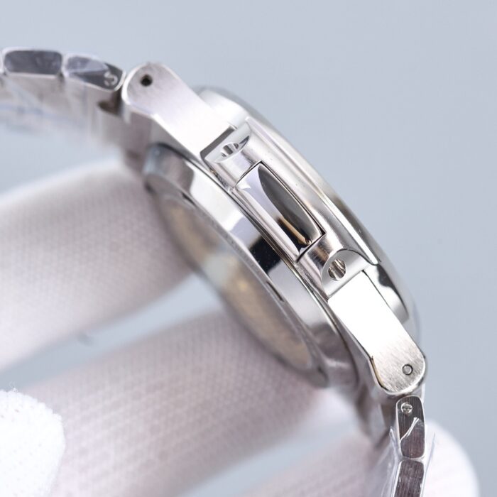 Patek Philippe Nautilus 57191G-001 Full Diamond Iced Out Watch | GR Factory | Cal.324 Movement - Image 7