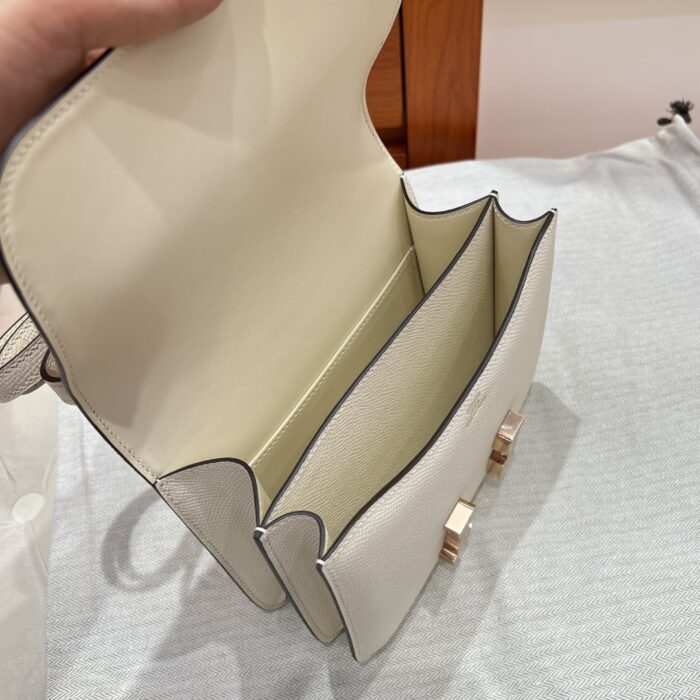 Constance i2 Bag – Nata with Rose Gold Hardware, 19×15×4 cm, Epsom Leather from France - Image 10