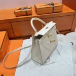 Kelly 25 Bag – Craie with Gold Hardware, 25×17×7 cm, Epsom Leather from France - Image 8