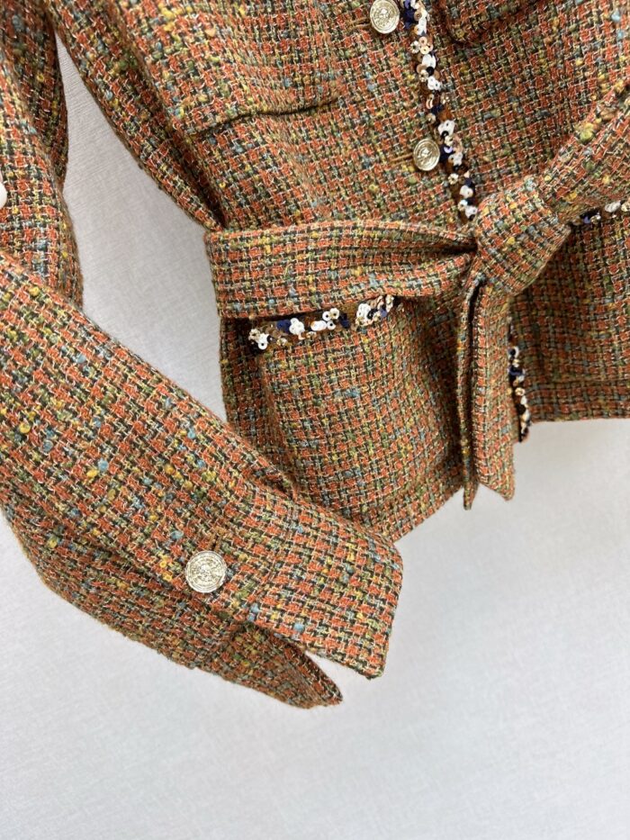Elegant Contrast-Trim Wool Tweed Set – Blazer & Pleated Skirt | Fall/Winter Collection - Image 11