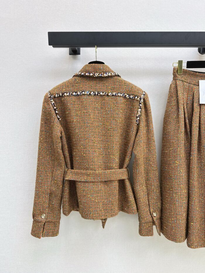 Elegant Contrast-Trim Wool Tweed Set – Blazer & Pleated Skirt | Fall/Winter Collection - Image 13