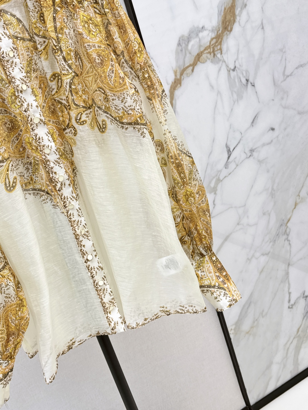 wsxc1754573803390_6 ZimmenM Baroque-Inspired Luxury Resort Set – Embroidered Blouse & Fitted Skirt - Image 4