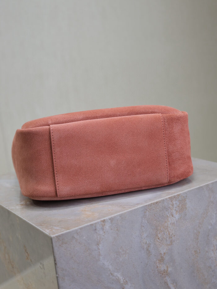 Mini LE 5 À 7 Soft Shoulder Bag in Suede Leather – Light Pink, Cassandre Closure - Image 8