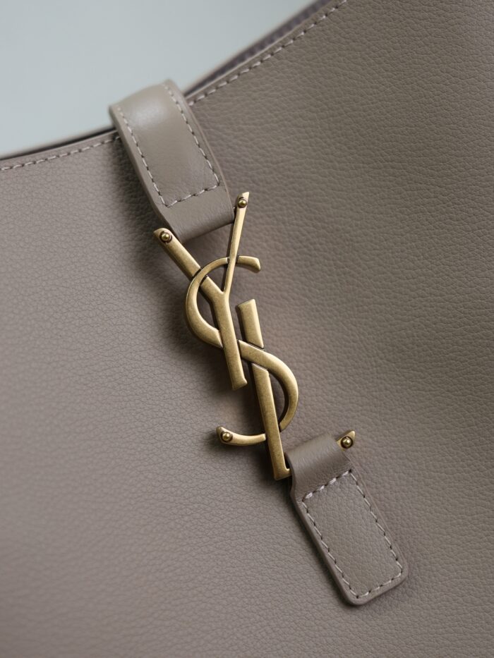 Large LE 5 À 7 Soft Leather Bag – Khaki with Aged Brass Hardware, Cassandre Closure - Image 6
