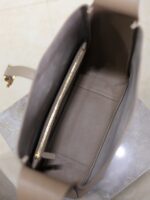 Large LE 5 À 7 Soft Leather Bag – Khaki with Aged Brass Hardware, Cassandre Closure - Image 7