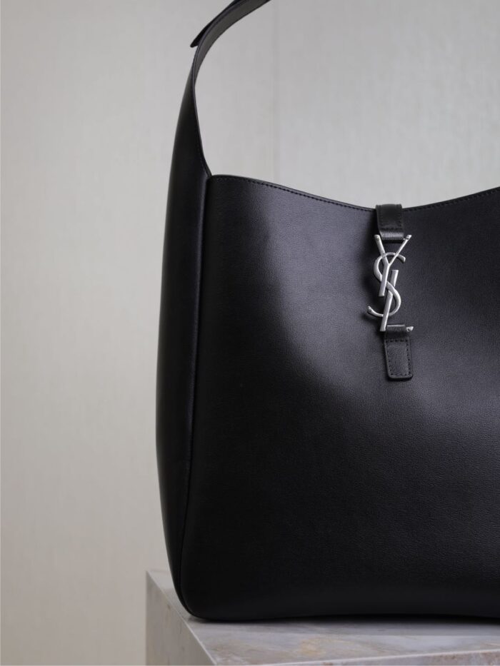 Large LE 5 À 7 Soft Leather Bag – Black with Silver Hardware, Cassandre Closure - Image 3