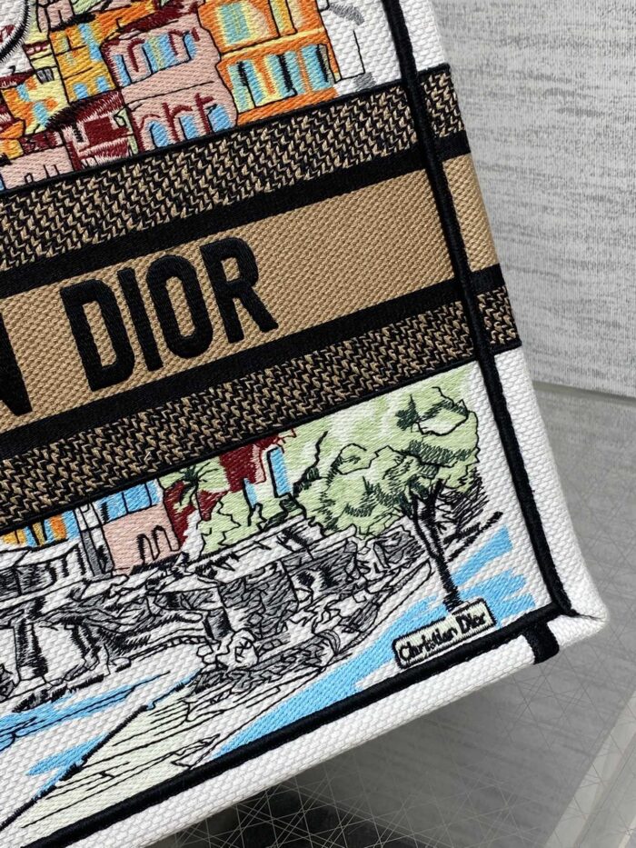 Summer Souvenir Capsule Tote Bag – Limited Edition Embroidered City Motif, Large Capacity - Image 3