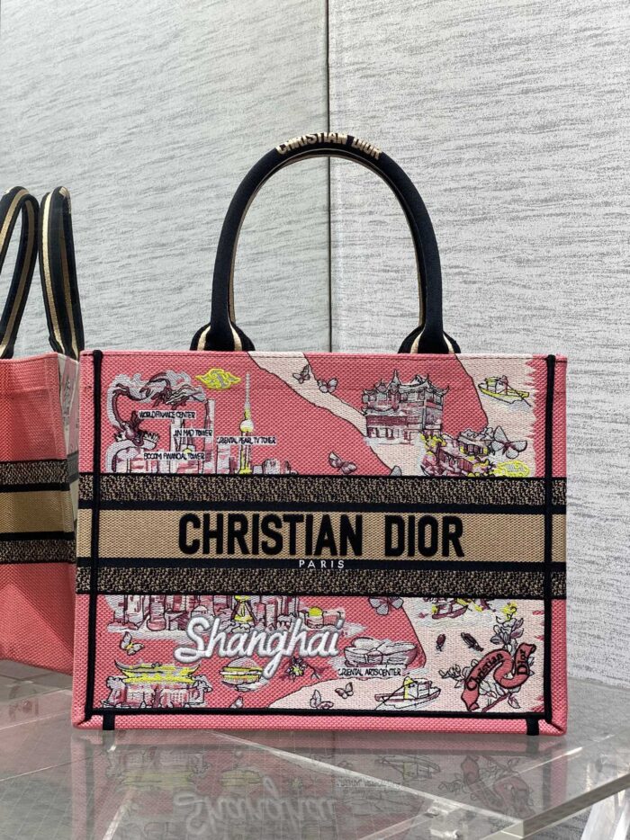 Summer Souvenir Capsule Tote Bag – Limited Edition Embroidered City Motif, Large Capacity - Image 1