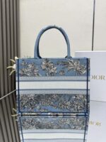 Medium Book Tote Bag – Bayadere & D-Stripes Embroidery, Palm Blue Edition (36cm) - Image 4