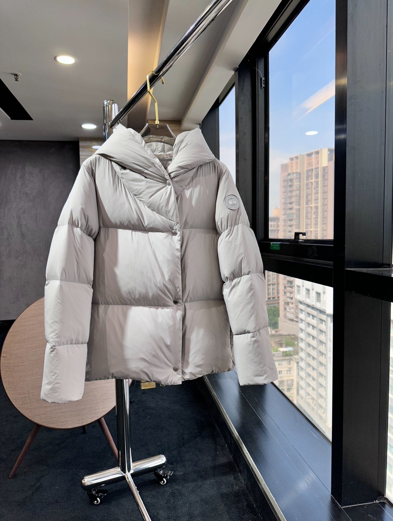 wsxc1758263617591_0 Canada Goose Women’s Rhoda Down Jacket – Black, White, Pearl Gray, Coffee | Sizes S–L - Image 8