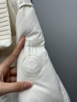 Moncler Jadeite Women’s Short Down Jacket with Knit Collar – 24FW Collection | White, Black | Sizes 1–3 - Image 10